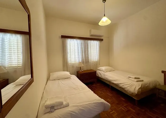 Апартаменты 2 Bedroom Flat By The Sea Ларнака